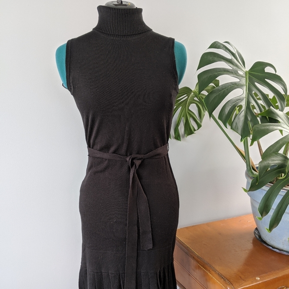 Calvin Klein Mock Neck Dress w/ Pleated Detail, NWT - Picture 4 of 8